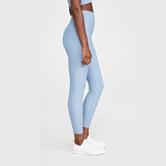 Shell: 82% polyester Leggings